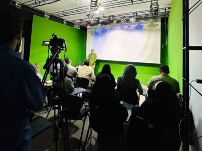 اکران مستند «آخرین دختر» در بوشهر+عکس