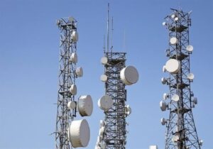مدیرکل ارتباطات: «ریپیترها» از دلایل ضعف آنتن موبایل در بوشهر است